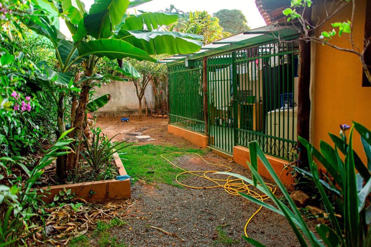 Chale Ipe - Jatoba Villa Alto Paraiso de Goias Exterior photo