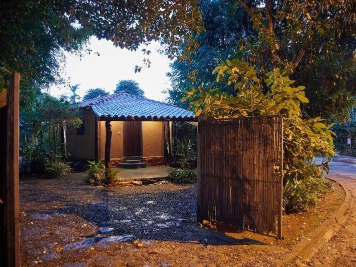 Chale Ipe - Jatoba Villa Alto Paraiso de Goias Exterior photo